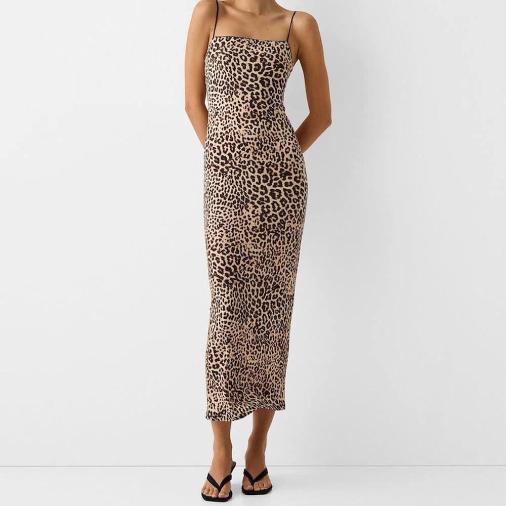 Leopard print dress 😍